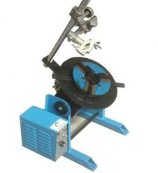 Welding positioner with manual torch holder